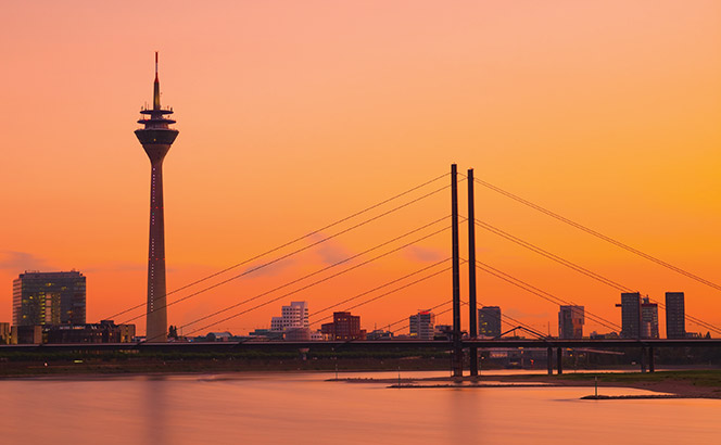 Globetrotters in Europe: Dentons and White & Case expand operations as Weil scales back in CEE again