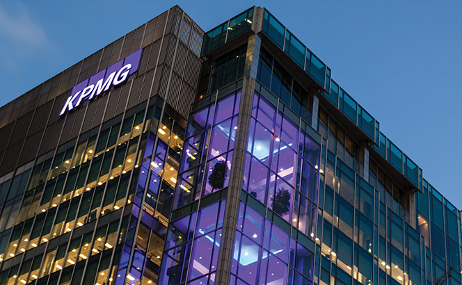 KPMG names Linklaters deals guru Bedford as new UK law chief